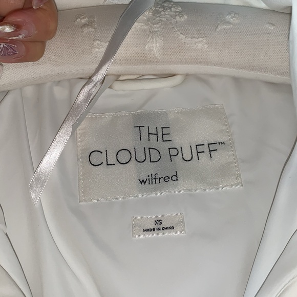 Gifts for Her 🎁☁️Long XS Aritzia Cloud Puff - Picture 4 of 14